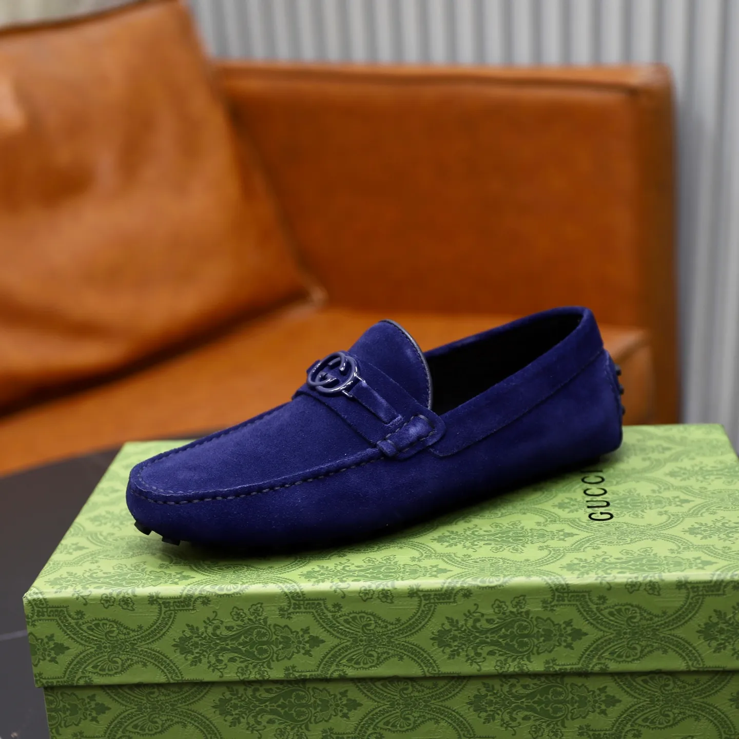 Ex-factory price: 460💰[GUCCI] Gucci ⚠️High-end men’s driving and pedal series ⚠️38-44 (customized for 45) ⚠️All original cowhide leather! Thick and soft! Made entirely of calfskin lining! Rubber sheet anti-slip beanie sole! Three-dimensional package technology! Fashionable and classic! Handicrafts! Original high quality! Feel free to compare!